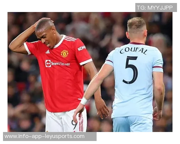 曼联季票遭黄牛倒卖15球迷频购虚假座位引发关注